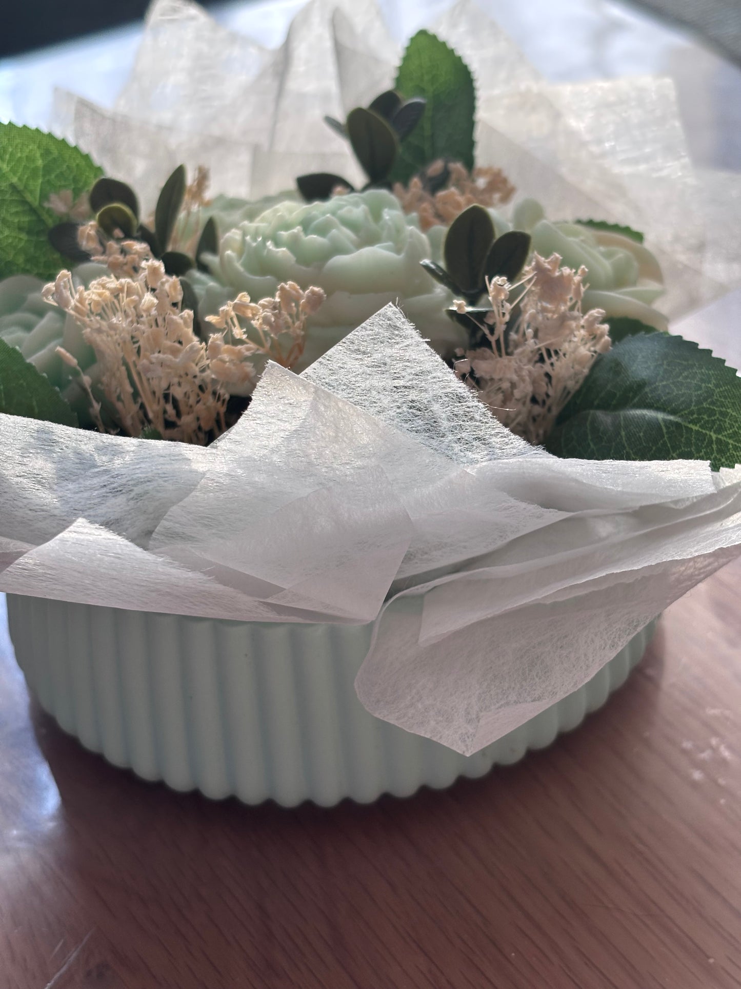 Bouquet Éternel avec Contenant – Parfum Muguet