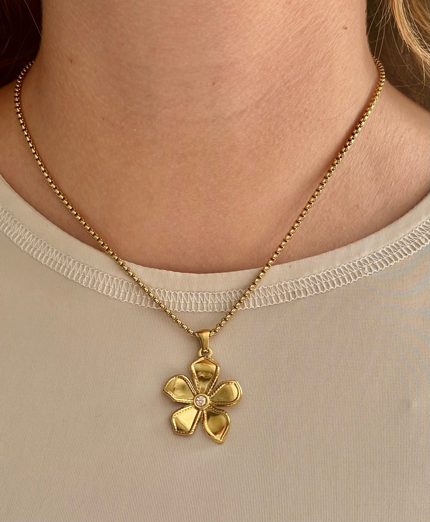 Collier Camélia