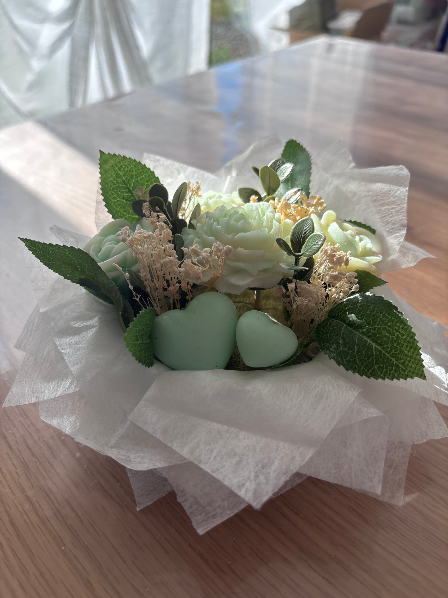 Bouquet Éternel avec Contenant – Parfum Muguet