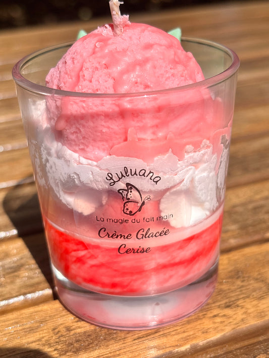 Bougie Gourmande Crème Glacée Cerise - vue de face