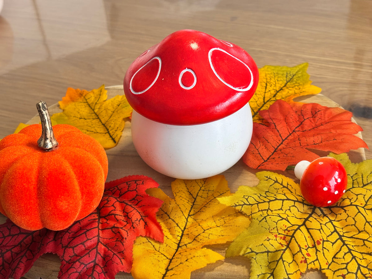 Bougie Minera Champignon Citrouille Vanillée Rouge - fermée vue de face