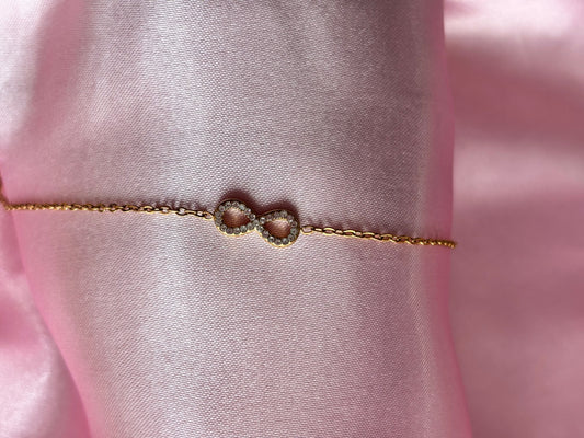 Bracelet Infini Doré - vue rapprochée