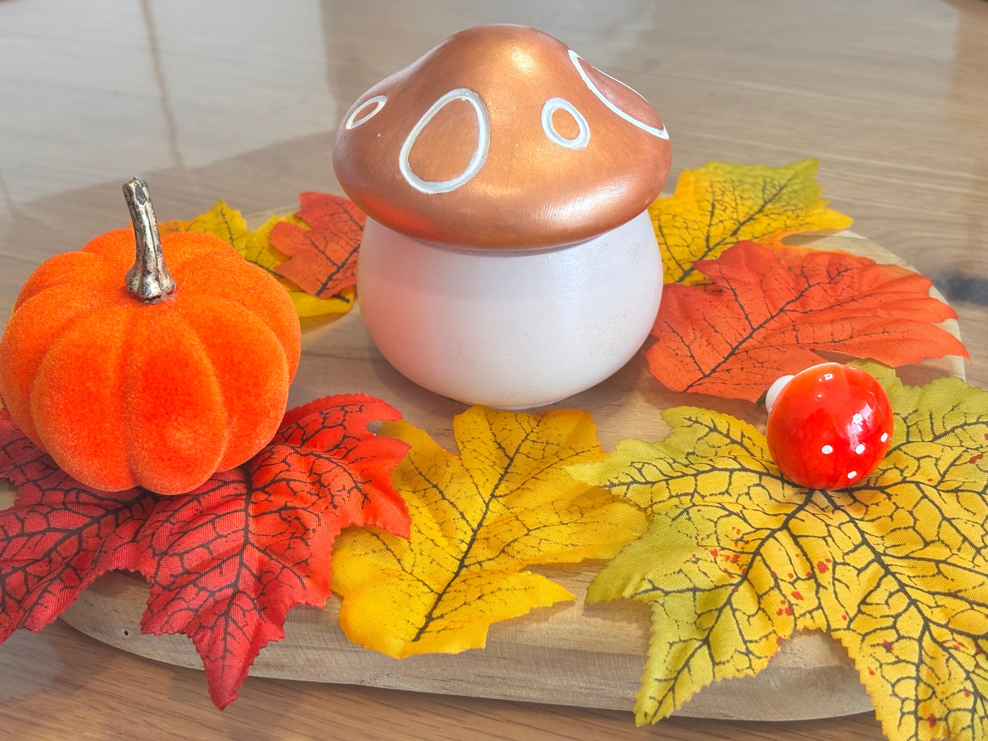Bougie Minera Champignon couvercle ouvert – détail cire